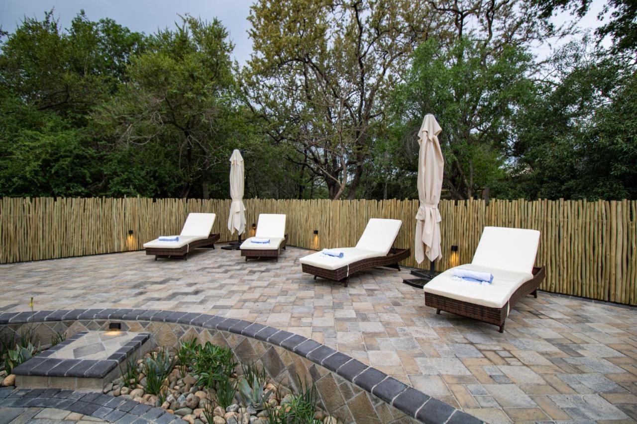 Little Africa Safari Lodge Hoedspruit Exterior photo